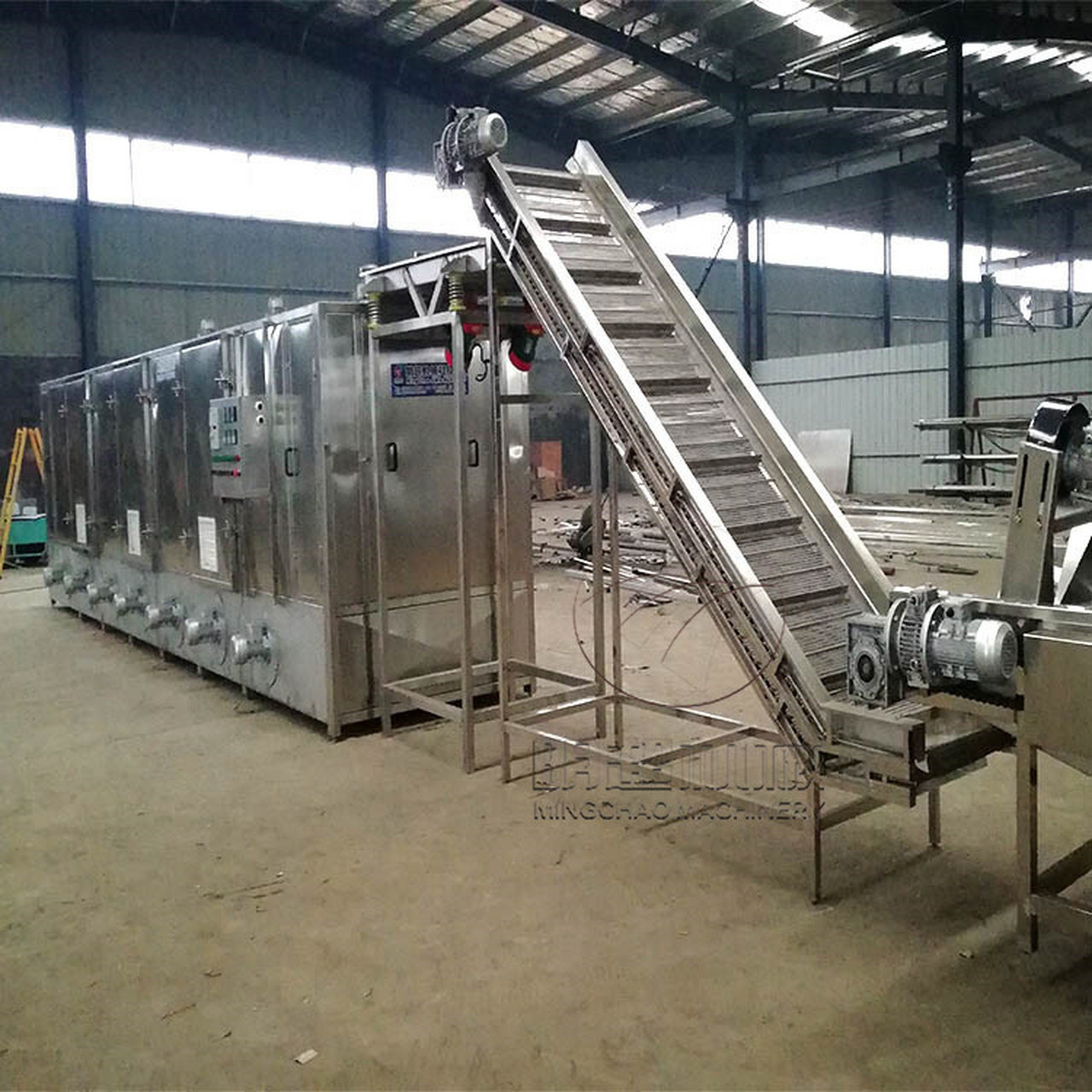 多层烘干机在果蔬菠菜烘干加工流水线中的应用